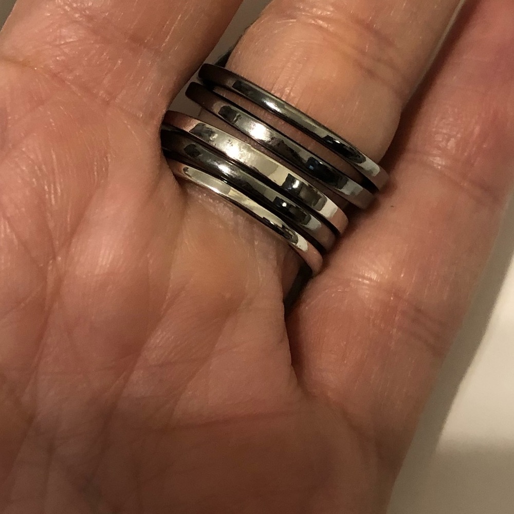 🎀 5/$25 Sale! New Stacking Ring Bundle - Picture 2 of 2